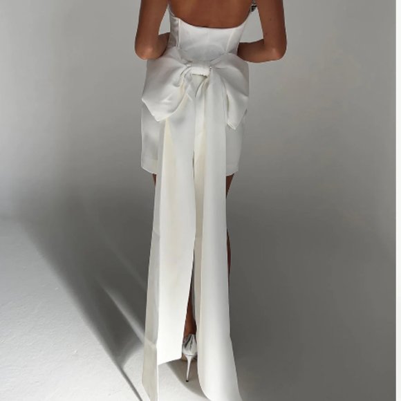 Meshki- MEREDITH Strapless Bow Mini Dress - White - Picture 1 of 5